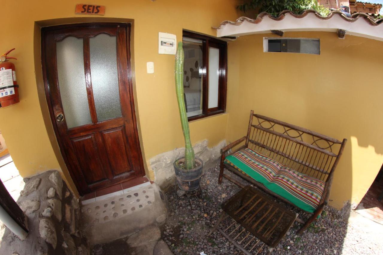 Hostal Iskay Ollantaytambo Exterior photo